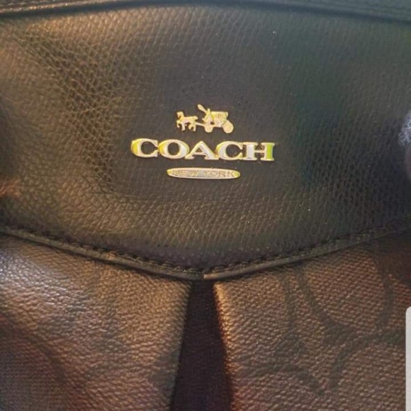 Like new Coach bag - Picture 3 of 5